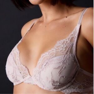 Journelle Anais Plunge Bra Petal [tags, original packaging]